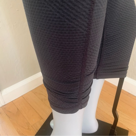 PRANA Lot of 3 Pair XS Leggings and Capri Pants Printed - Picture 7 of 16